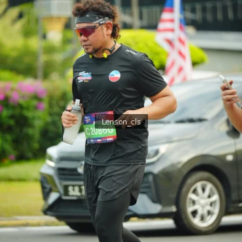 Runner Photo 3567742