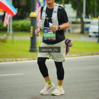 Runner Photo 3567769