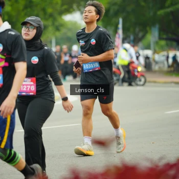 Runner Photo 3567792