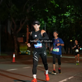 Runner Photo 3567794