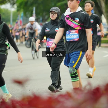 Runner Photo 3567798