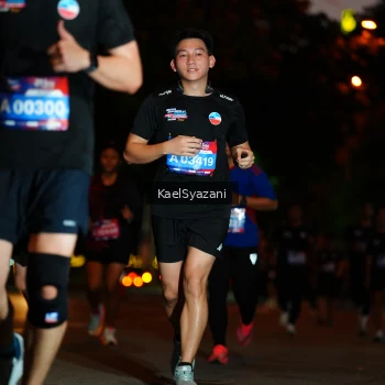 Runner Photo 3567818