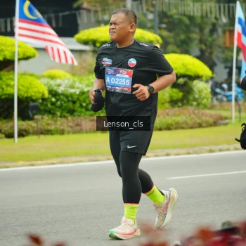 Runner Photo 3567829