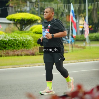 Runner Photo 3567834