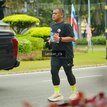 Runner Photo 3567840