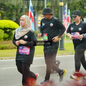 Runner Photo 3567850