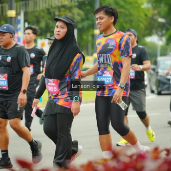Runner Photo 3567863