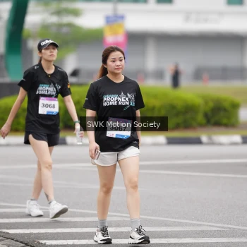 Runner Photo 3567890