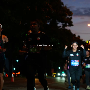Runner Photo 3567937