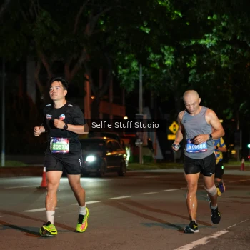 Runner Photo 3567951