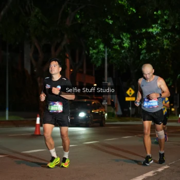Runner Photo 3567960