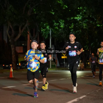 Runner Photo 3567970