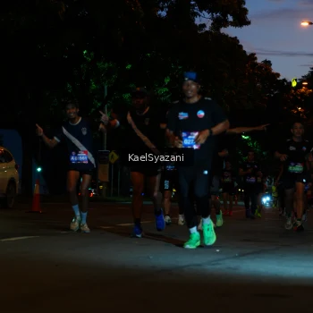 Runner Photo 3567977