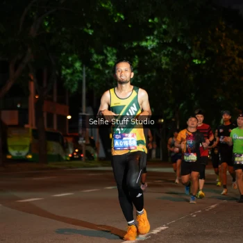 Runner Photo 3567978