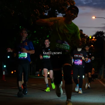 Runner Photo 3568000