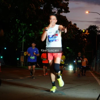 Runner Photo 3568018