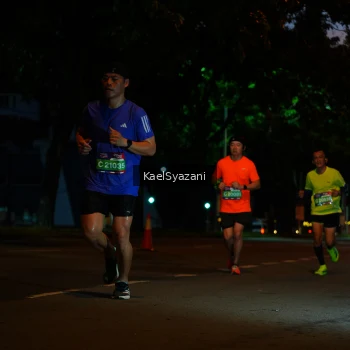 Runner Photo 3568031