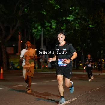 Runner Photo 3568053