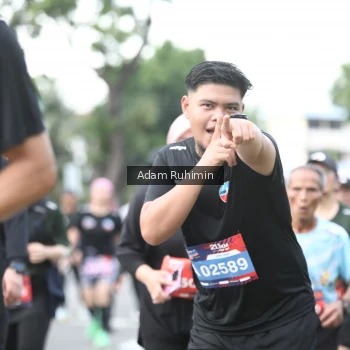 Runner Photo 3568054