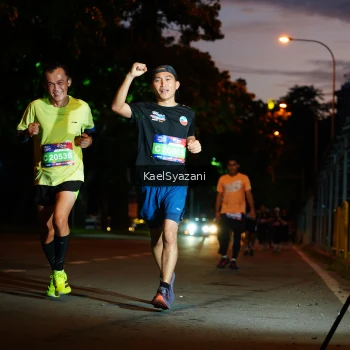 Runner Photo 3568071