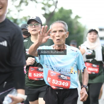 Runner Photo 3568073