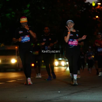 Runner Photo 3568100