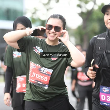 Runner Photo 3568117
