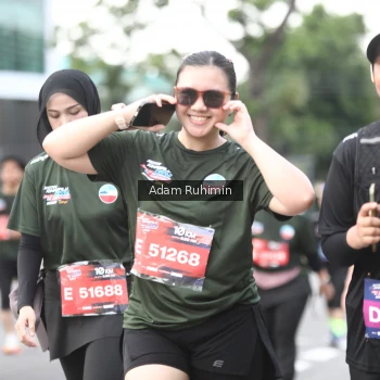 Runner Photo 3568120