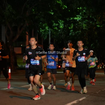 Runner Photo 3568131