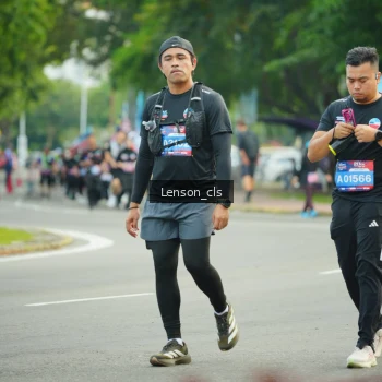 Runner Photo 3568157
