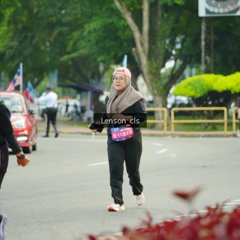 Runner Photo 3568173