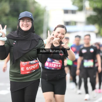 Runner Photo 3568185