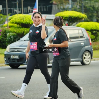 Runner Photo 3568195
