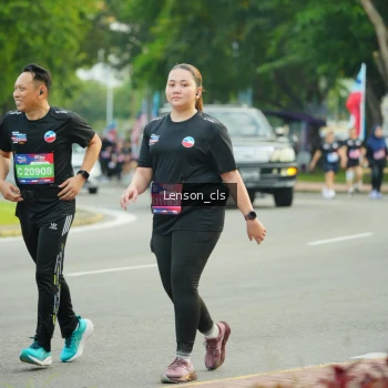 Runner Photo 3568196