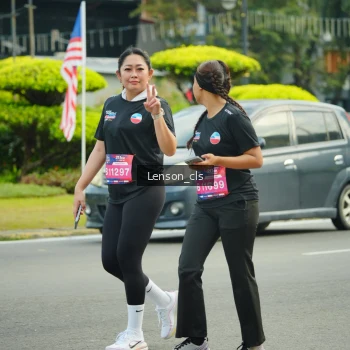 Runner Photo 3568197
