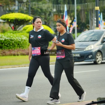 Runner Photo 3568199