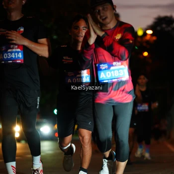 Runner Photo 3568203