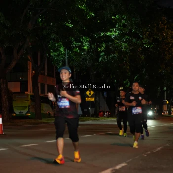 Runner Photo 3568220