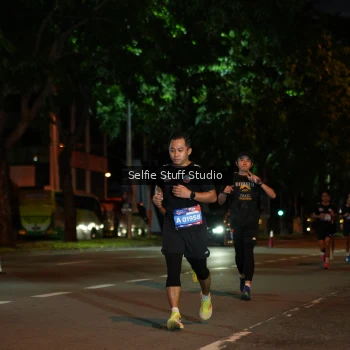 Runner Photo 3568227