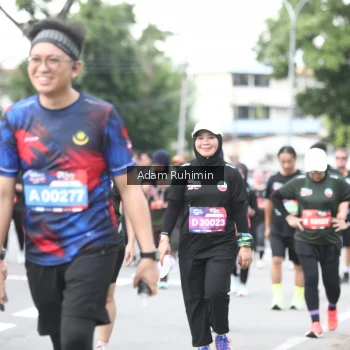 Runner Photo 3568255