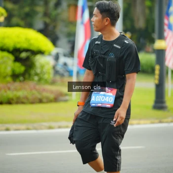 Runner Photo 3568263