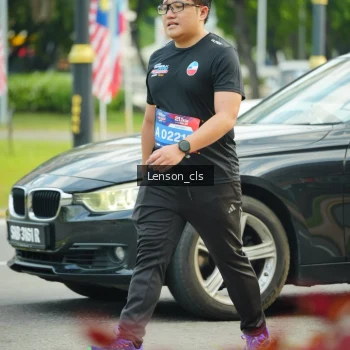 Runner Photo 3568274