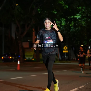 Runner Photo 3568306