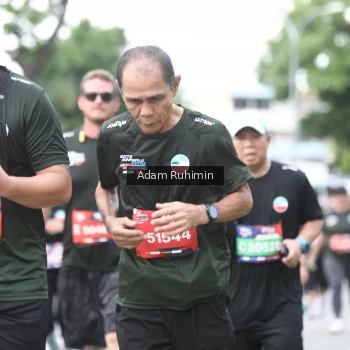 Runner Photo 3568330