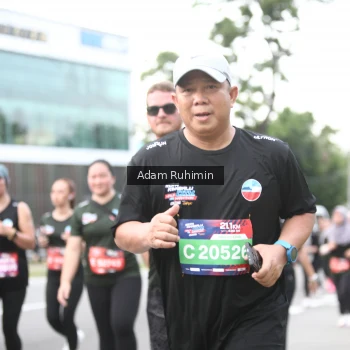 Runner Photo 3568341