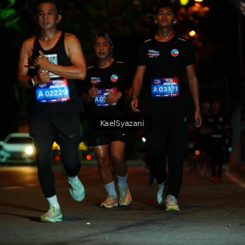 Runner Photo 3568348