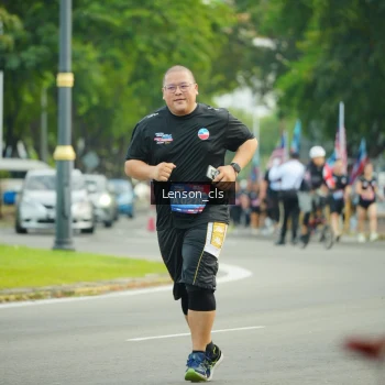 Runner Photo 3568357