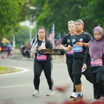 Runner Photo 3568358