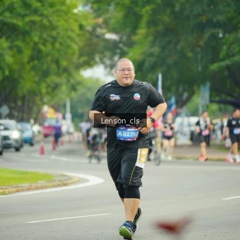 Runner Photo 3568359