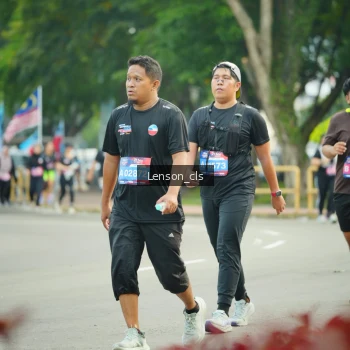 Runner Photo 3568383